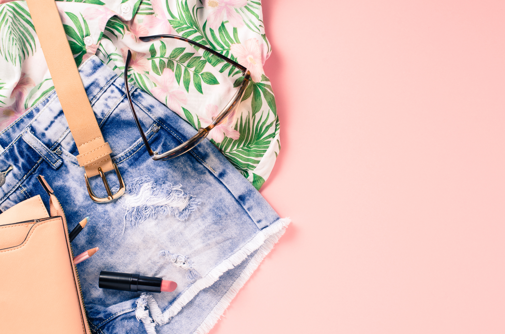 Five Essential Summertime Shopping Hacks