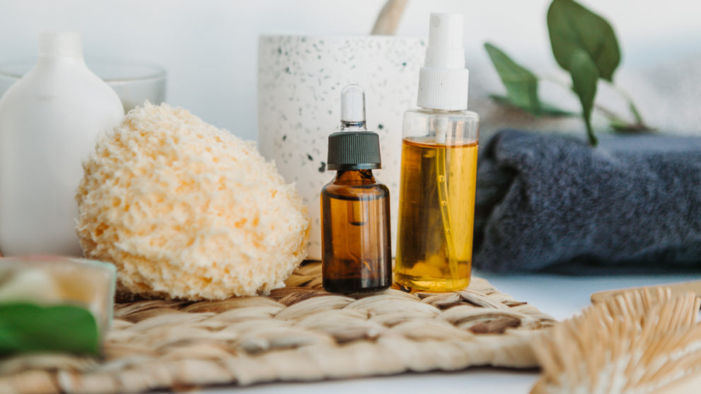 Using Health and Beauty Coupons to Save on Bath and Body Care